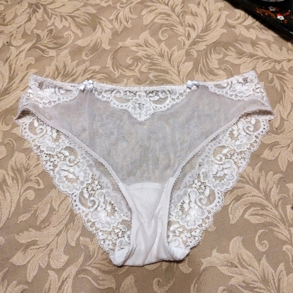 Vintage - VS Victoria's Secret Other - 🌹🕊️🌹Exquisite VS Vtg Deadstock 90's White Sheer Mesh & Lace Panties - M